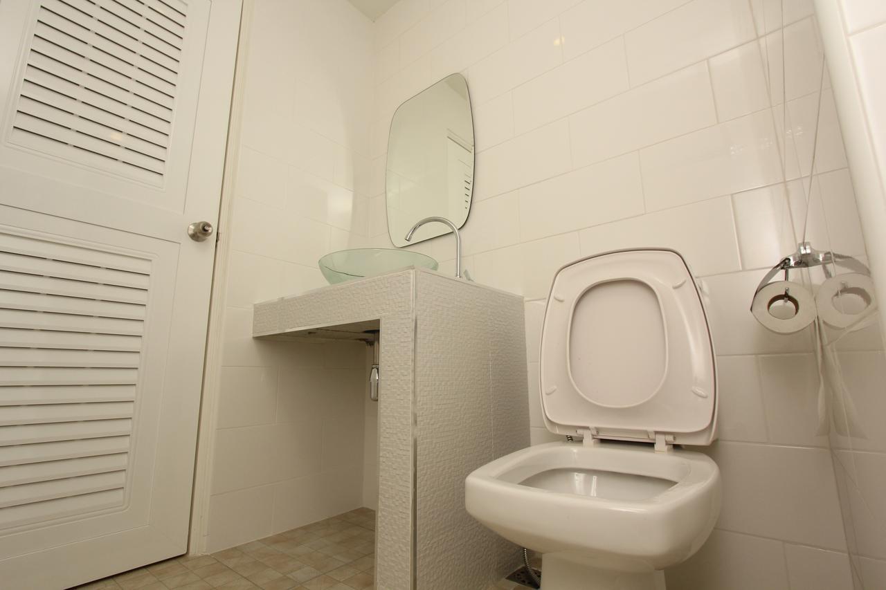 Boutique Summer House Jomtien Beach Extérieur photo
