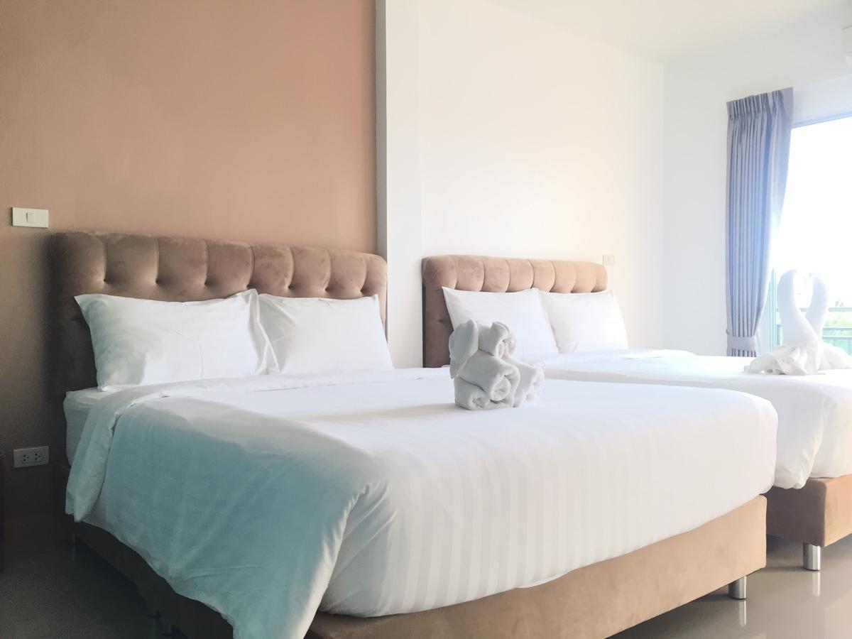 Boutique Summer House Jomtien Beach Extérieur photo